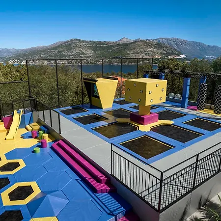 Valamar Tirena