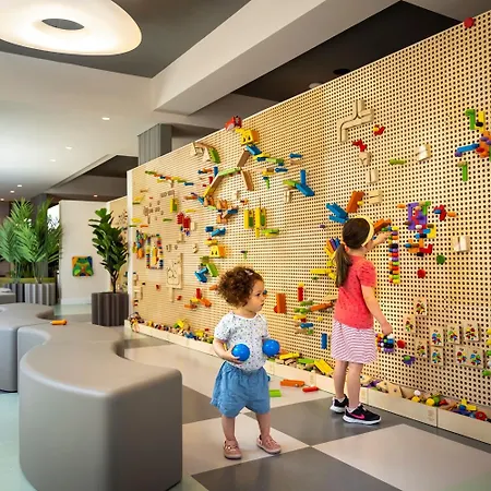 호텔 Valamar Tirena 4*