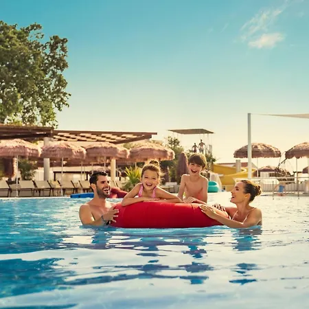 فندق Valamar Tirena