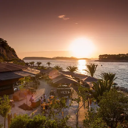 Valamar Tirena Hotel
