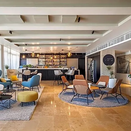 מלון Valamar Tirena 4*