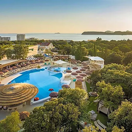 Valamar Tirena Hotel