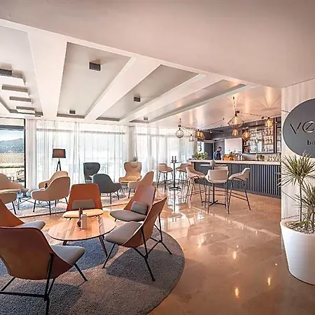 Valamar Tirena מלון 4*