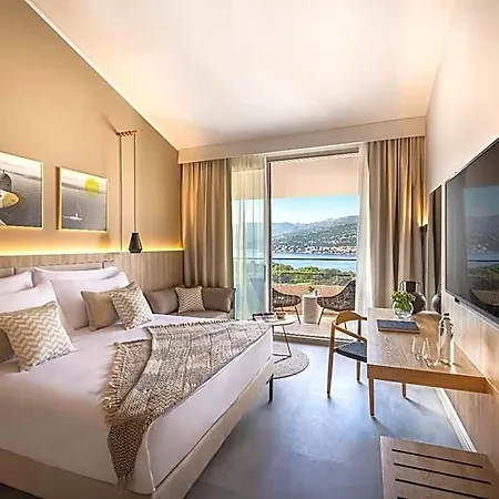 Valamar Tirena فندق