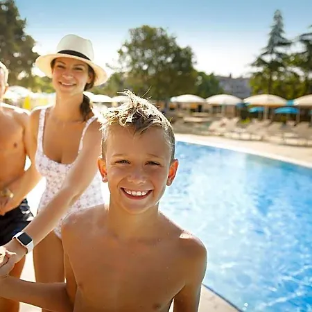 Hotel Valamar Tirena