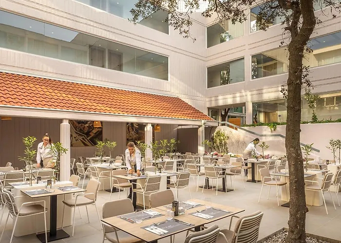 Hotel Valamar Tirena