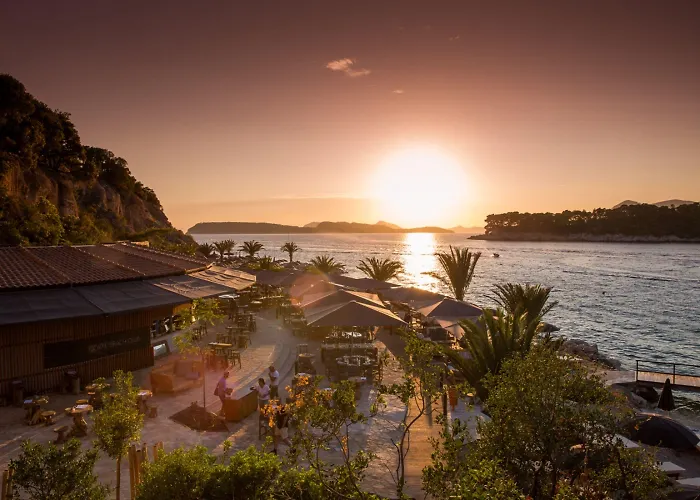 Valamar Tirena Hotel