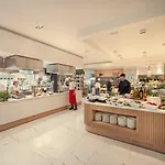 酒店 Valamar Tirena 4*
