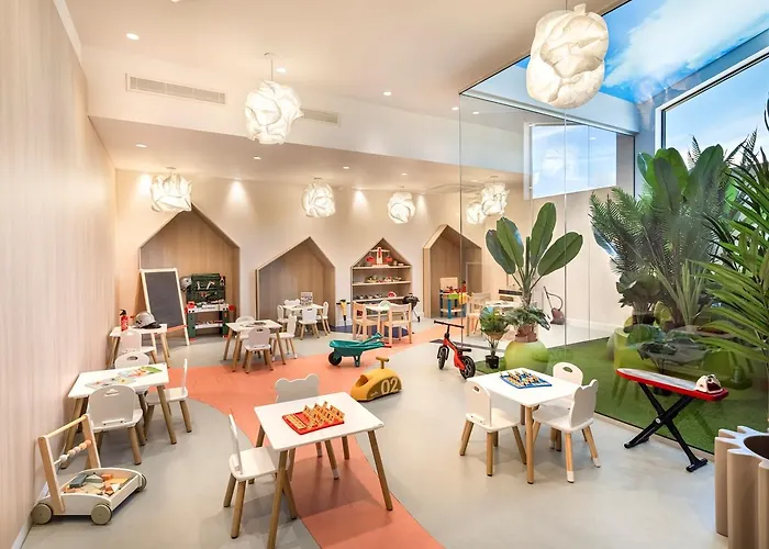 Valamar Tirena Hotel