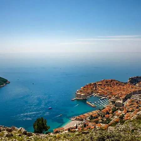 호텔 Valamar Tirena